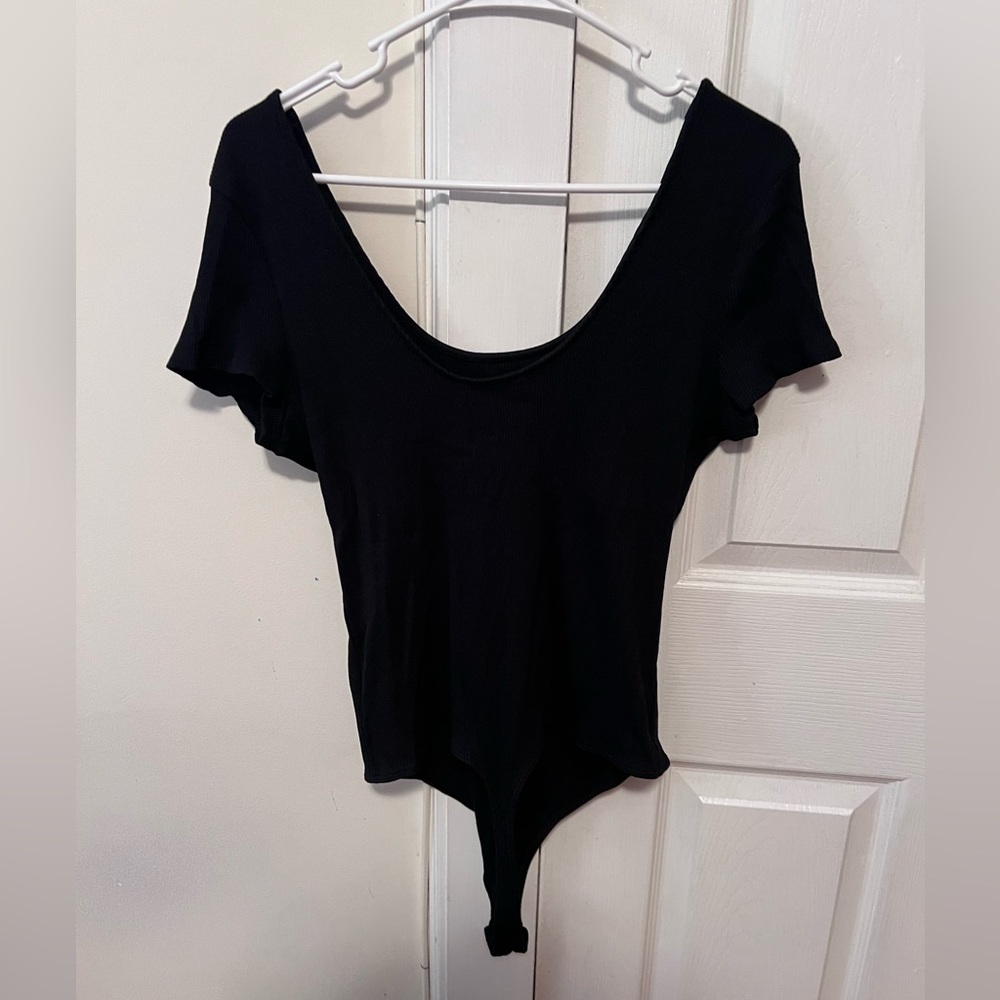 NWOT Women’s Express Bodysuit Size XL - Picture 4 of 5